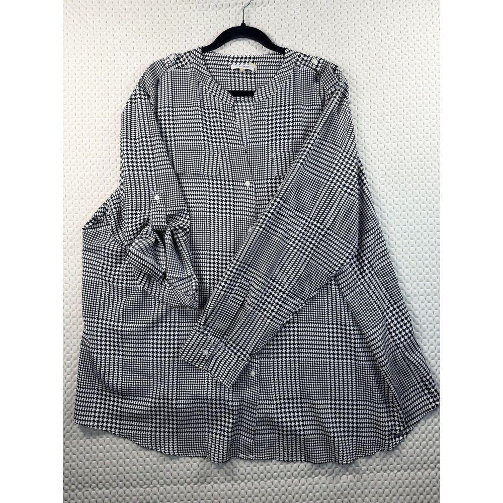 Plus Size Calvin Klein Herringbone Blouse w/optional roll sleeves - Size 3X